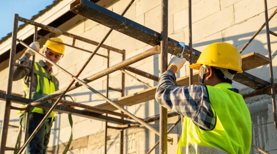 Professional fairlawn roofing services in Blissfield, MI